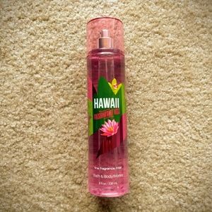 BBW Hawaiian Passionfruit Kiss Fragrance Mist